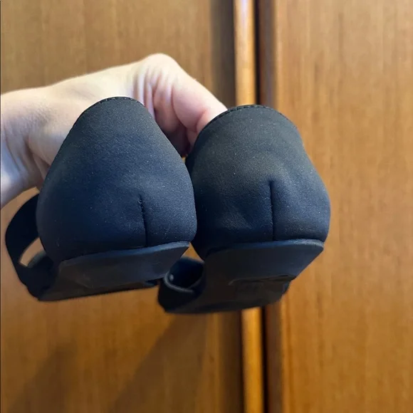 Anne Klein Akorsolo Asymmetrical Pointed Toe Flats iflex Black 8.5 FREE SHIP - Picture 6 of 6